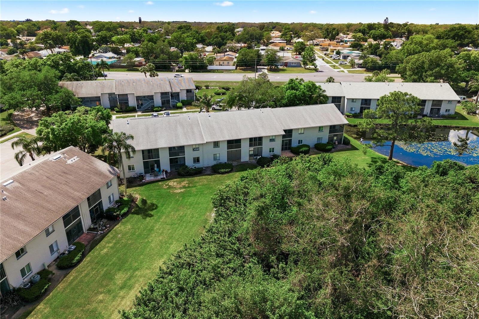 SHADOW LAKES - Residential