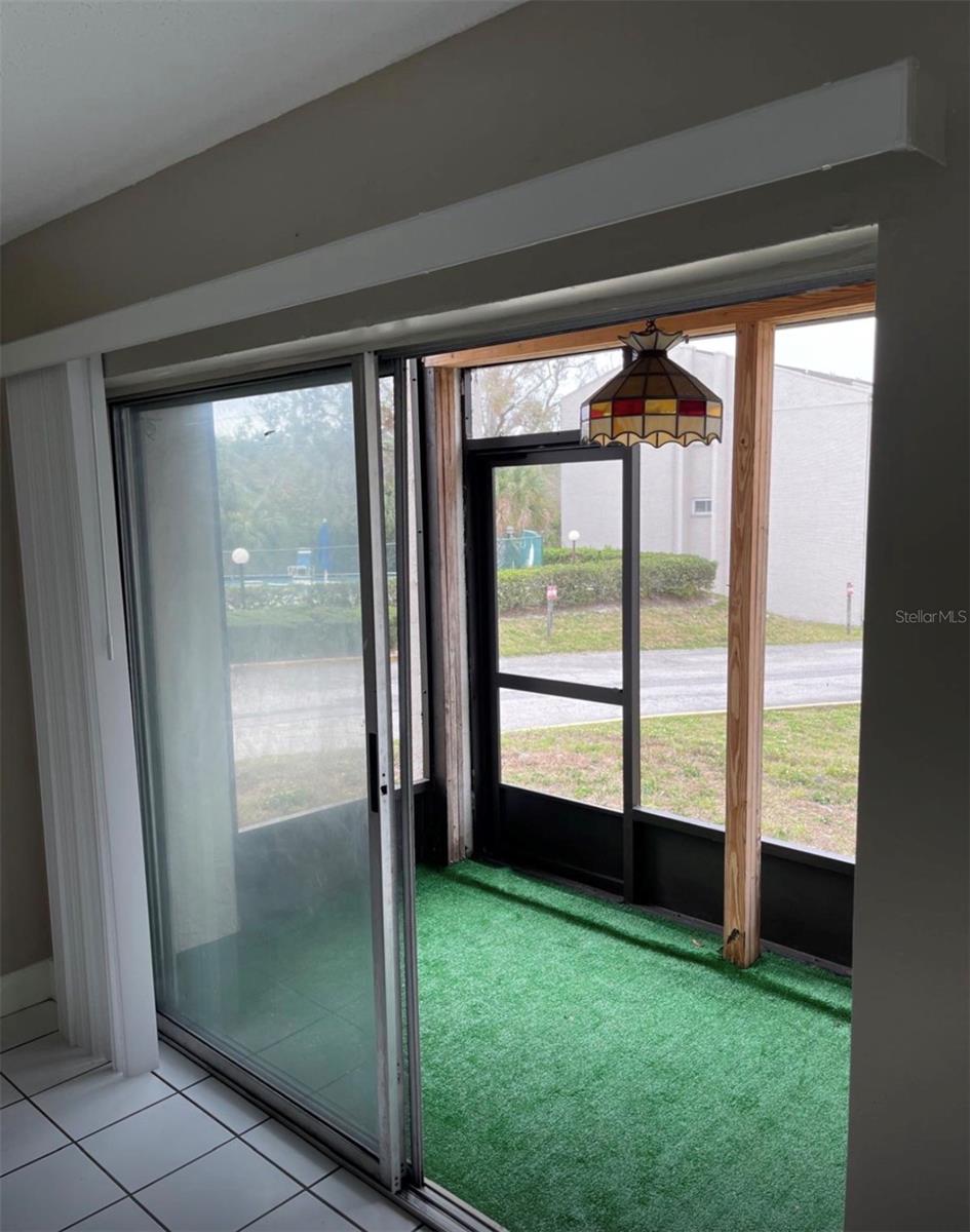 COACHMAN CREEK CONDO - Residential Lease