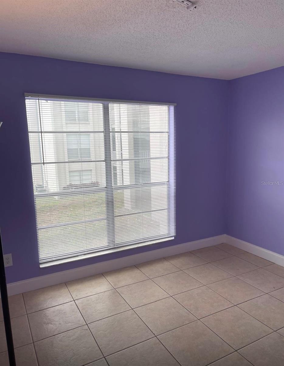 COACHMAN CREEK CONDO - Residential Lease