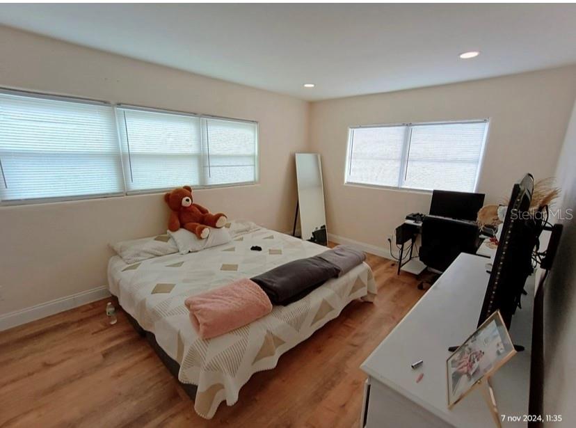 SKYCREST - Residential Income