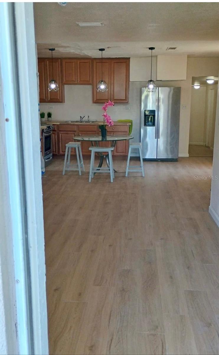 SKYCREST - Residential Income