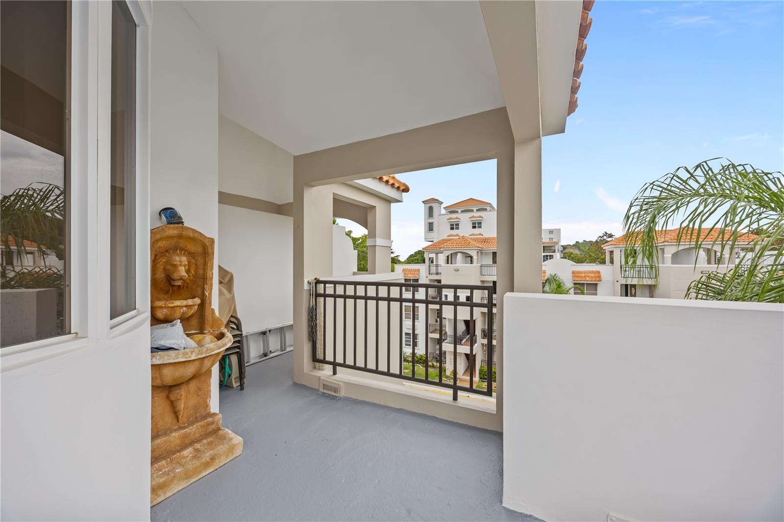 CHALET DEL MAR CONDOMINIUM - Residential