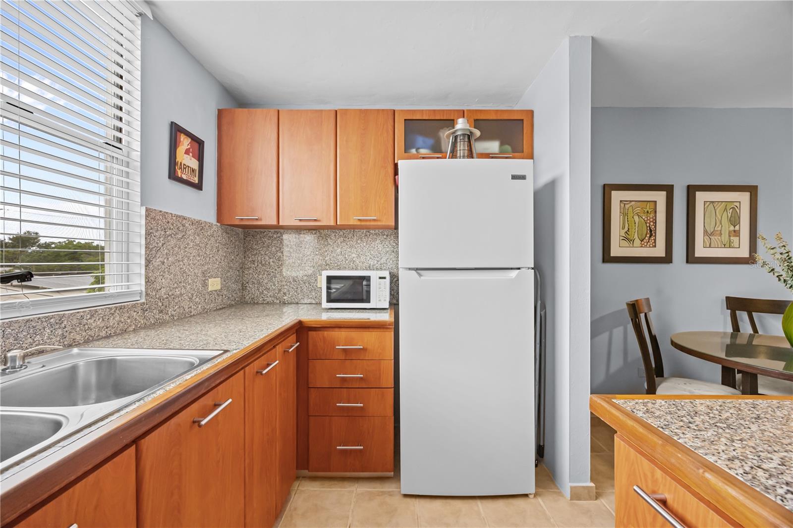 CHALET DEL MAR CONDOMINIUM - Residential