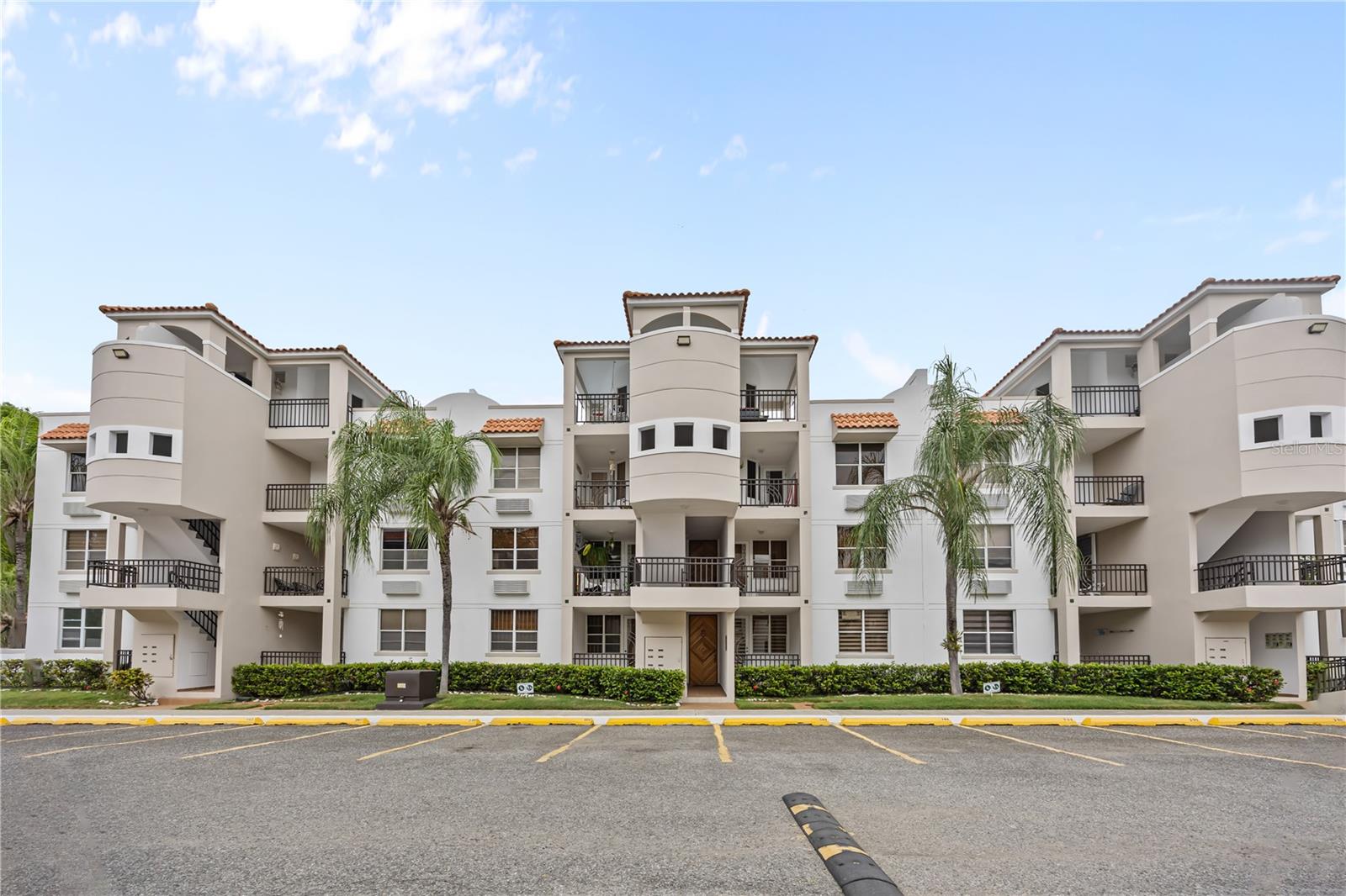CHALET DEL MAR CONDOMINIUM - Residential