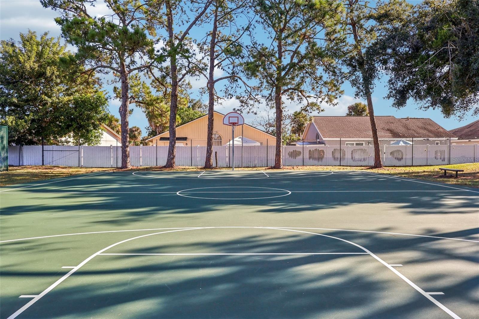 INDIAN WELLS UNIT 3 - Residential