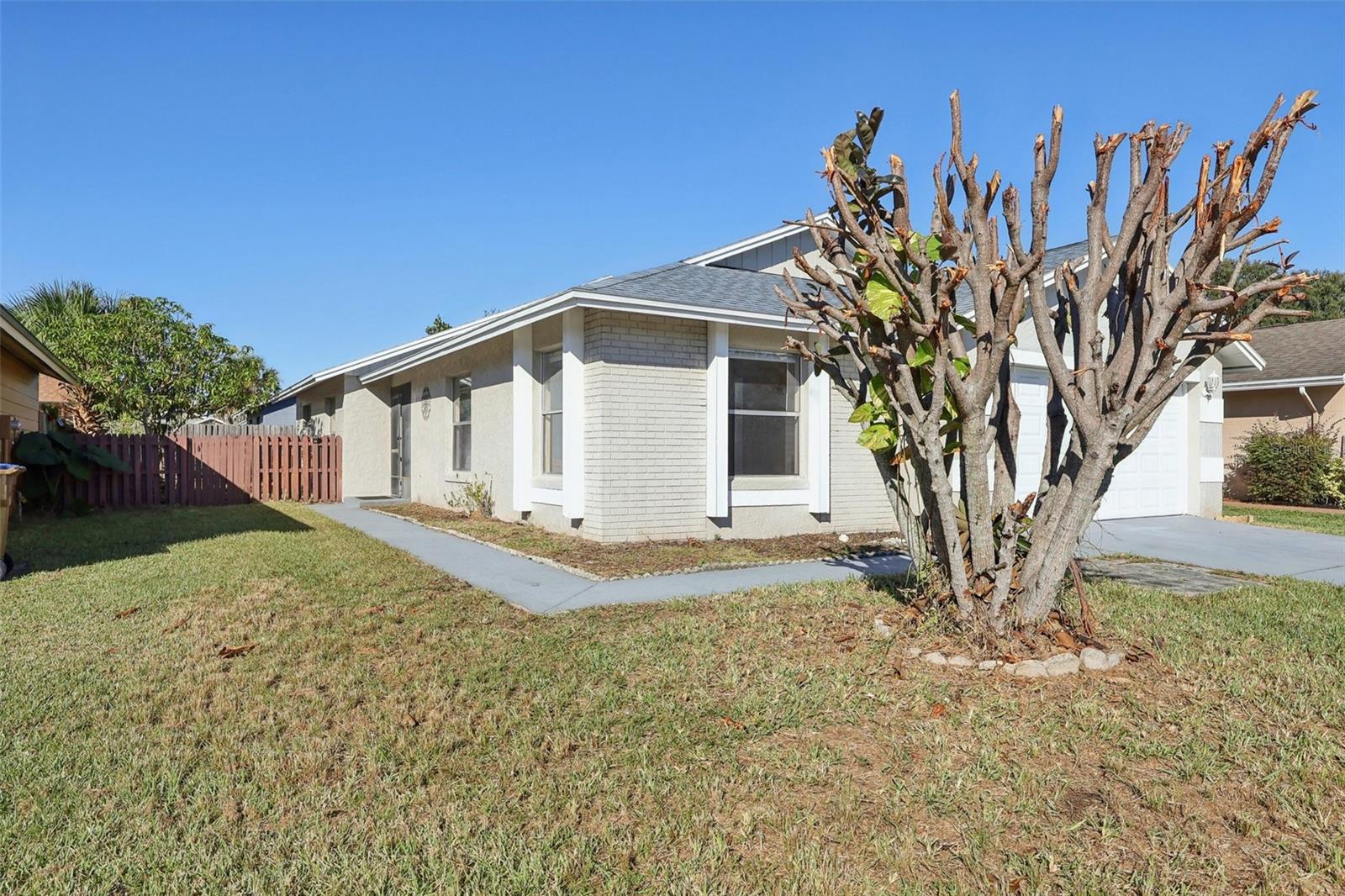 INDIAN WELLS UNIT 3 - Residential