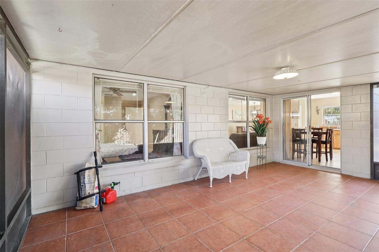 INDIAN WELLS UNIT 3 - Residential