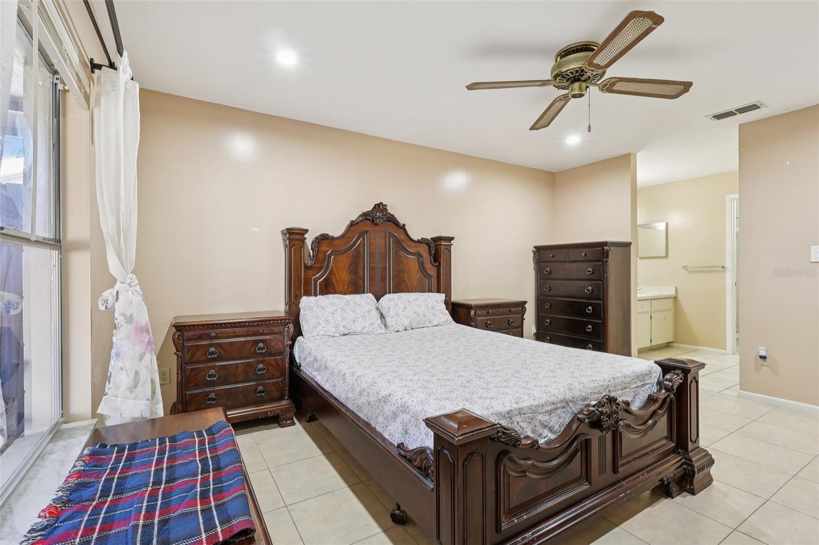 INDIAN WELLS UNIT 3 - Residential