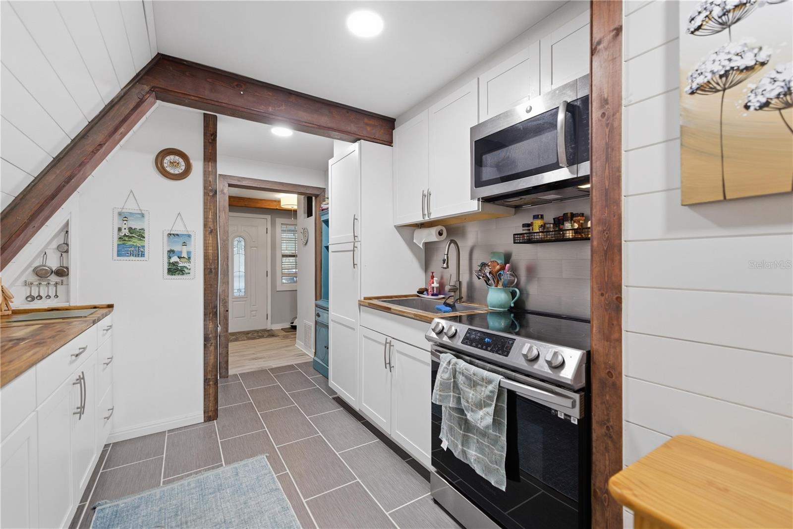 J C BLANCHARDS - Residential