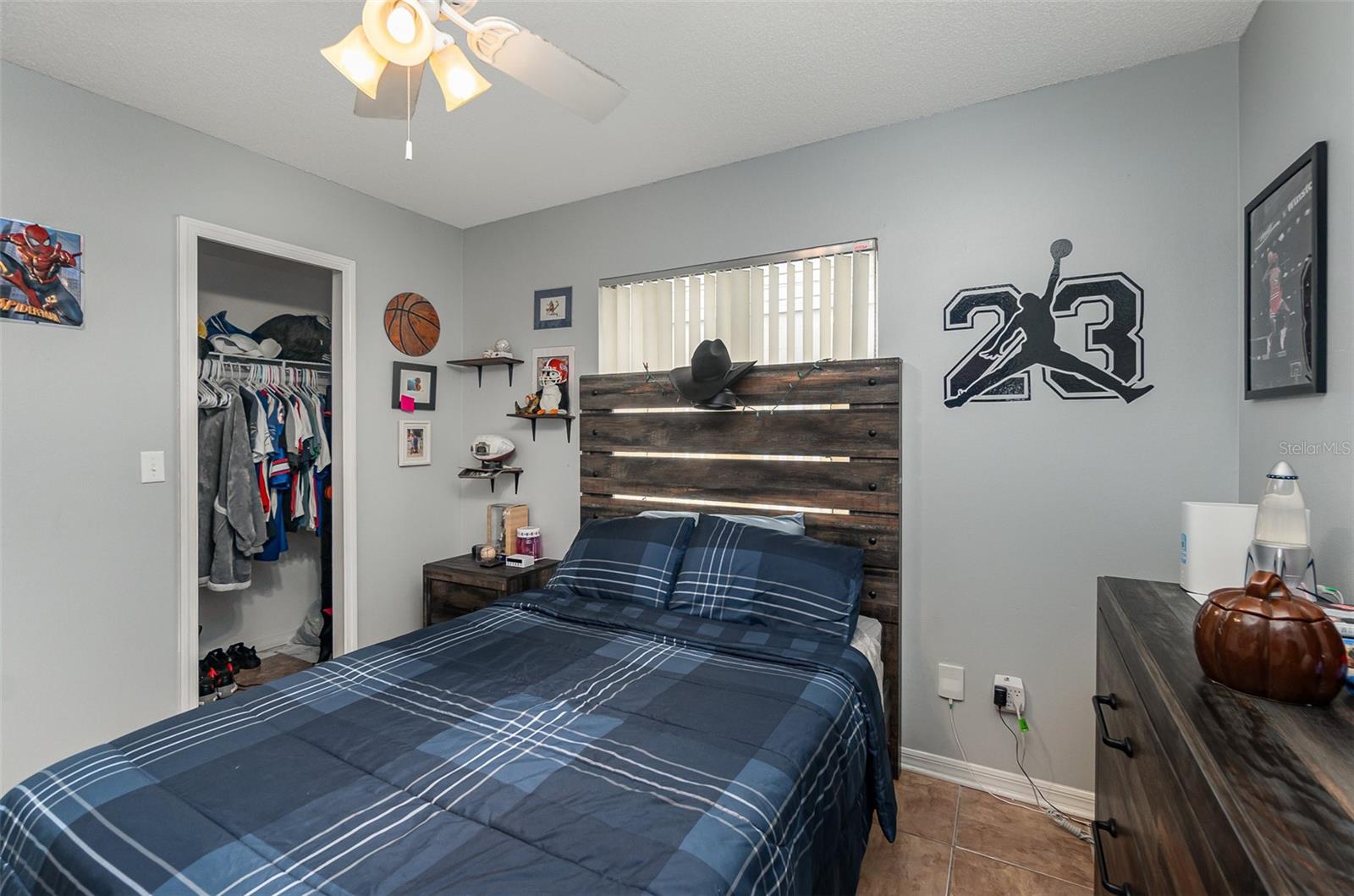 SUTTON RIDGE PH 02 - Residential