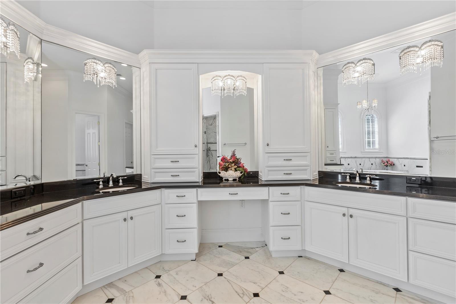 KEENES POINTE - Residential