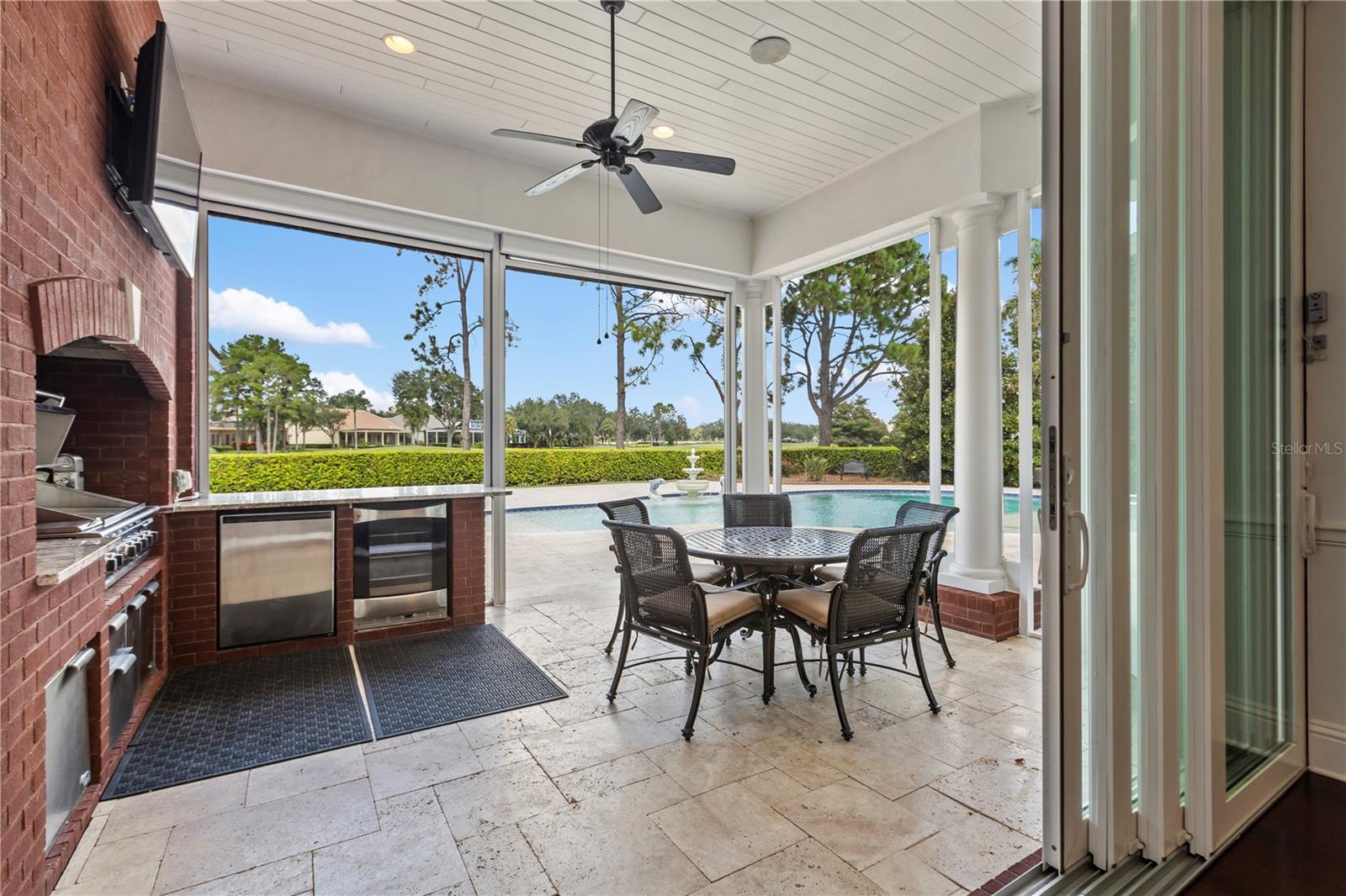 KEENES POINTE - Residential