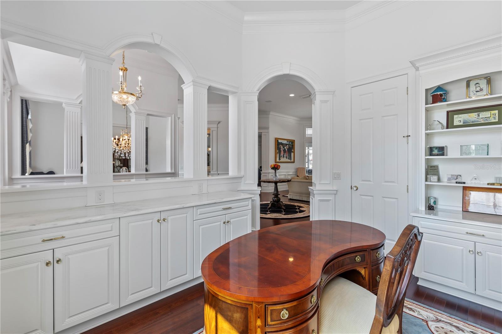 KEENES POINTE - Residential