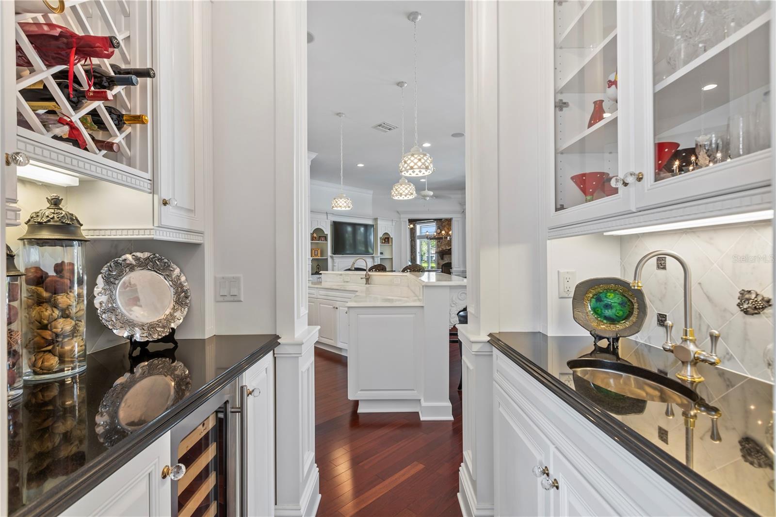 KEENES POINTE - Residential