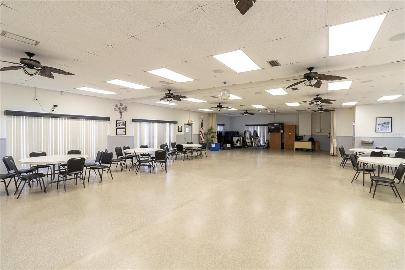 TAHITIAN GARDENS CONDO - Residential