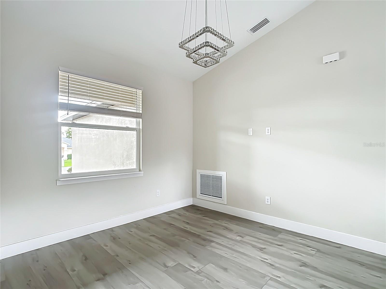 MARION OAKS UN 01 - Residential