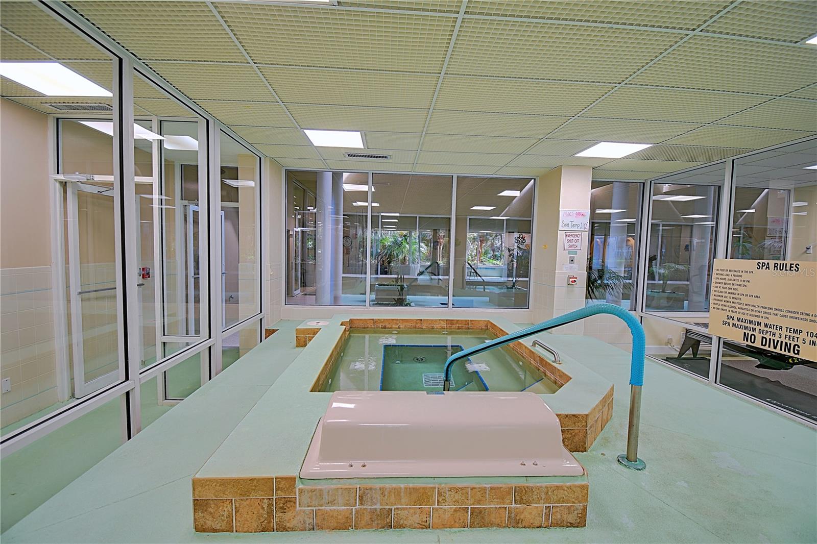 OCEANS CLOVERLEAF NORTH - Residential