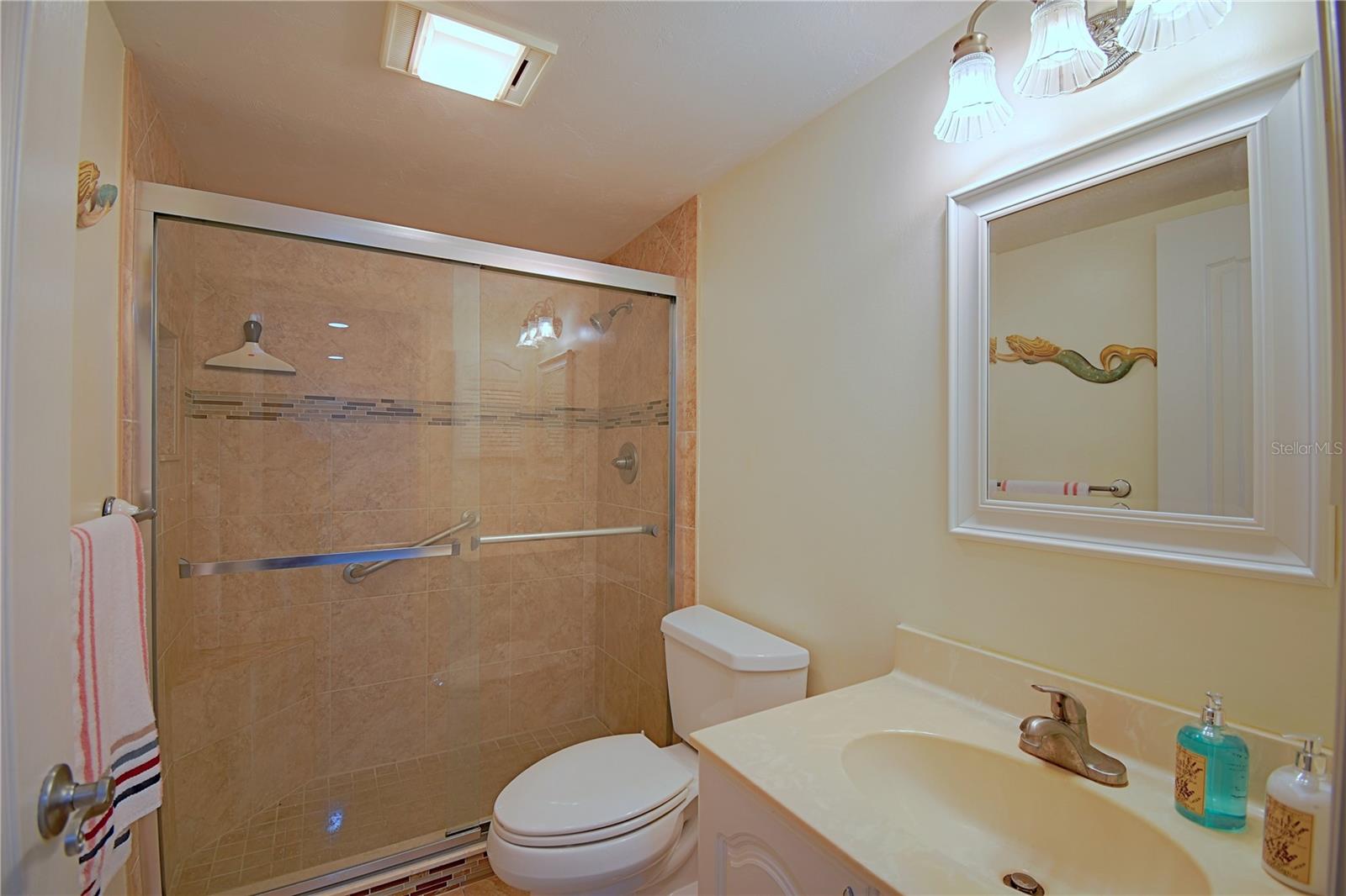 OCEANS CLOVERLEAF NORTH - Residential