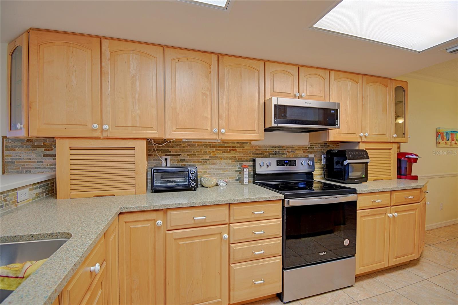 OCEANS CLOVERLEAF NORTH - Residential