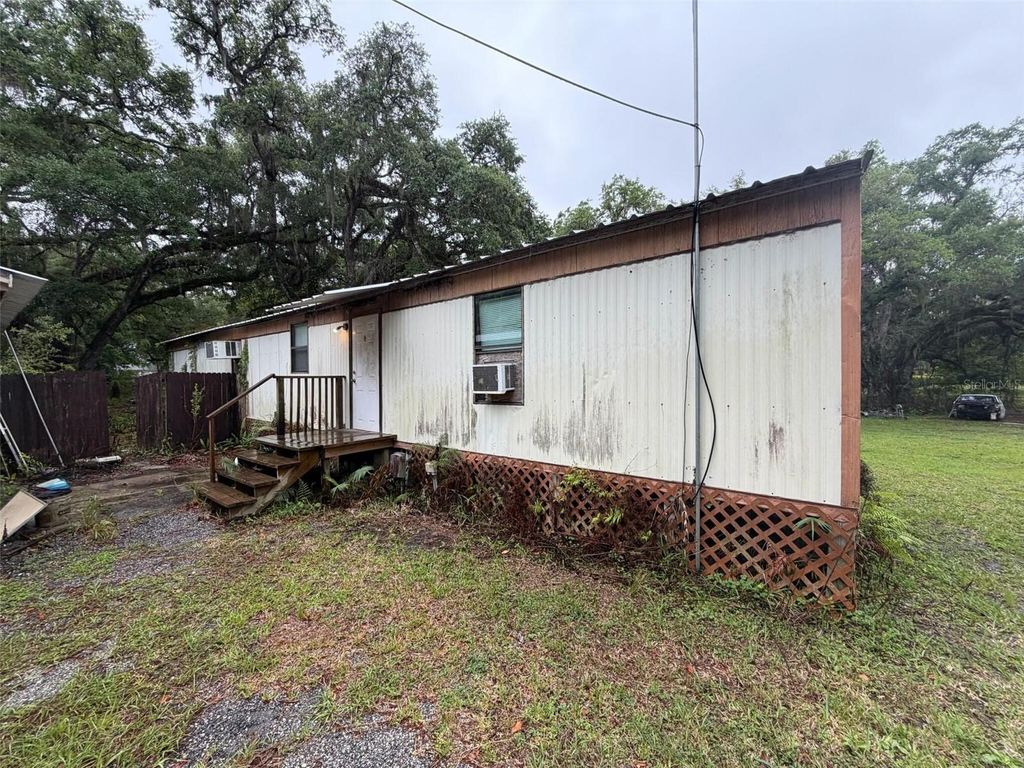 Photo of 18146 Evening Star Avenue, Brooksville, FL 34604 (MLS # O6406050)