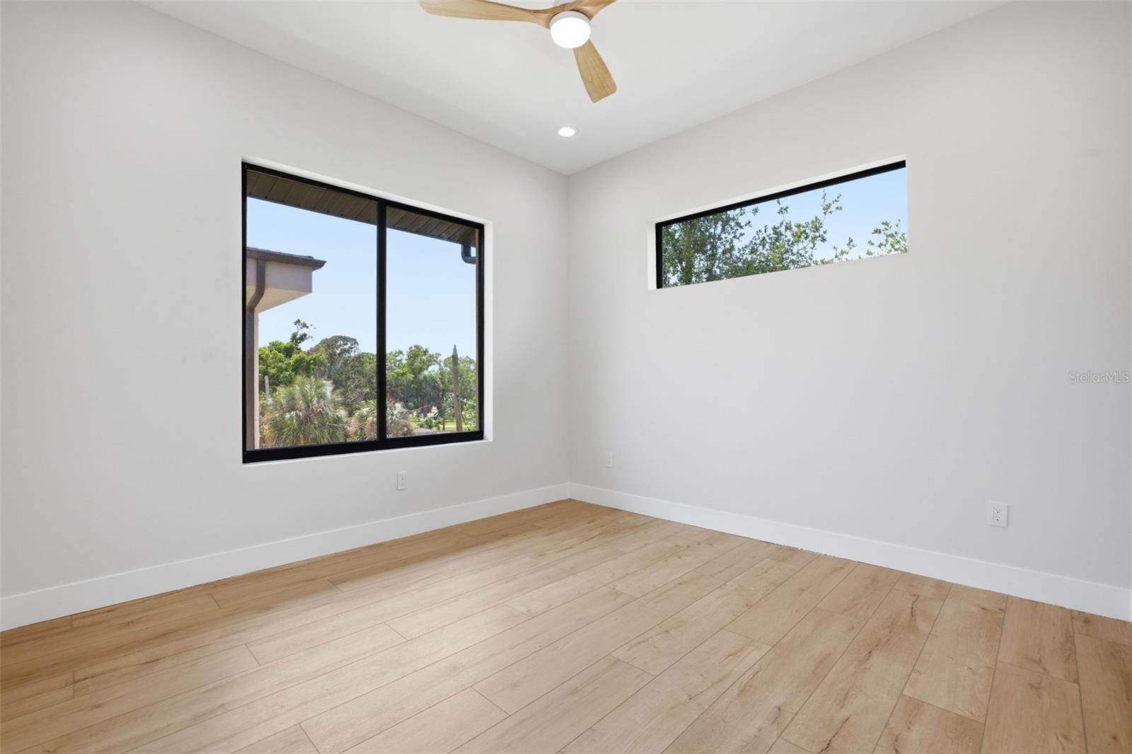 SHORE ACRES EDGEWATER SEC - Residential