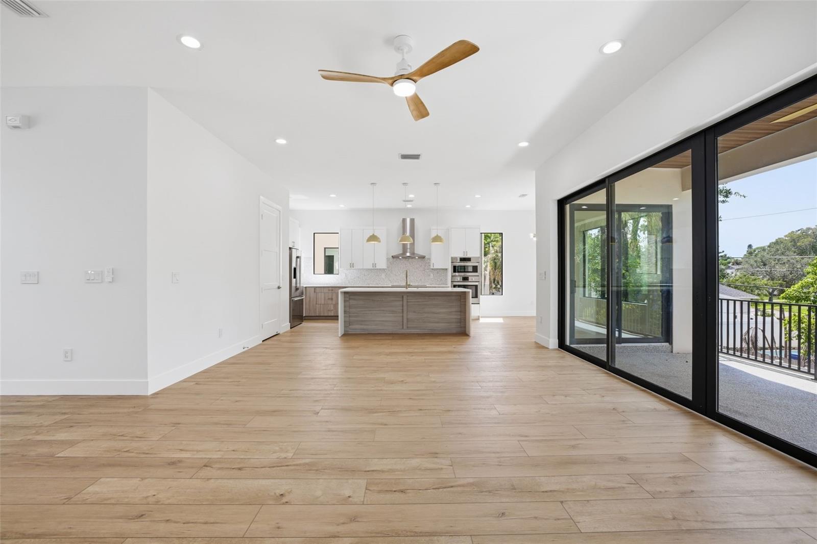 SHORE ACRES EDGEWATER SEC - Residential