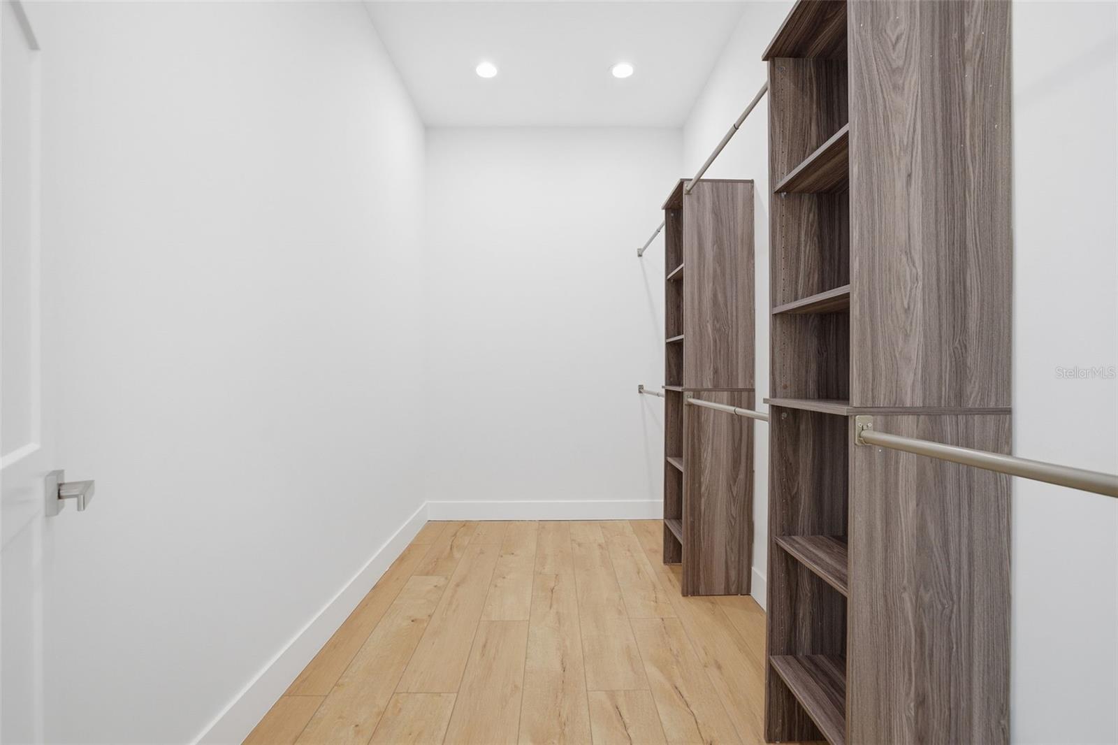 SHORE ACRES EDGEWATER SEC - Residential