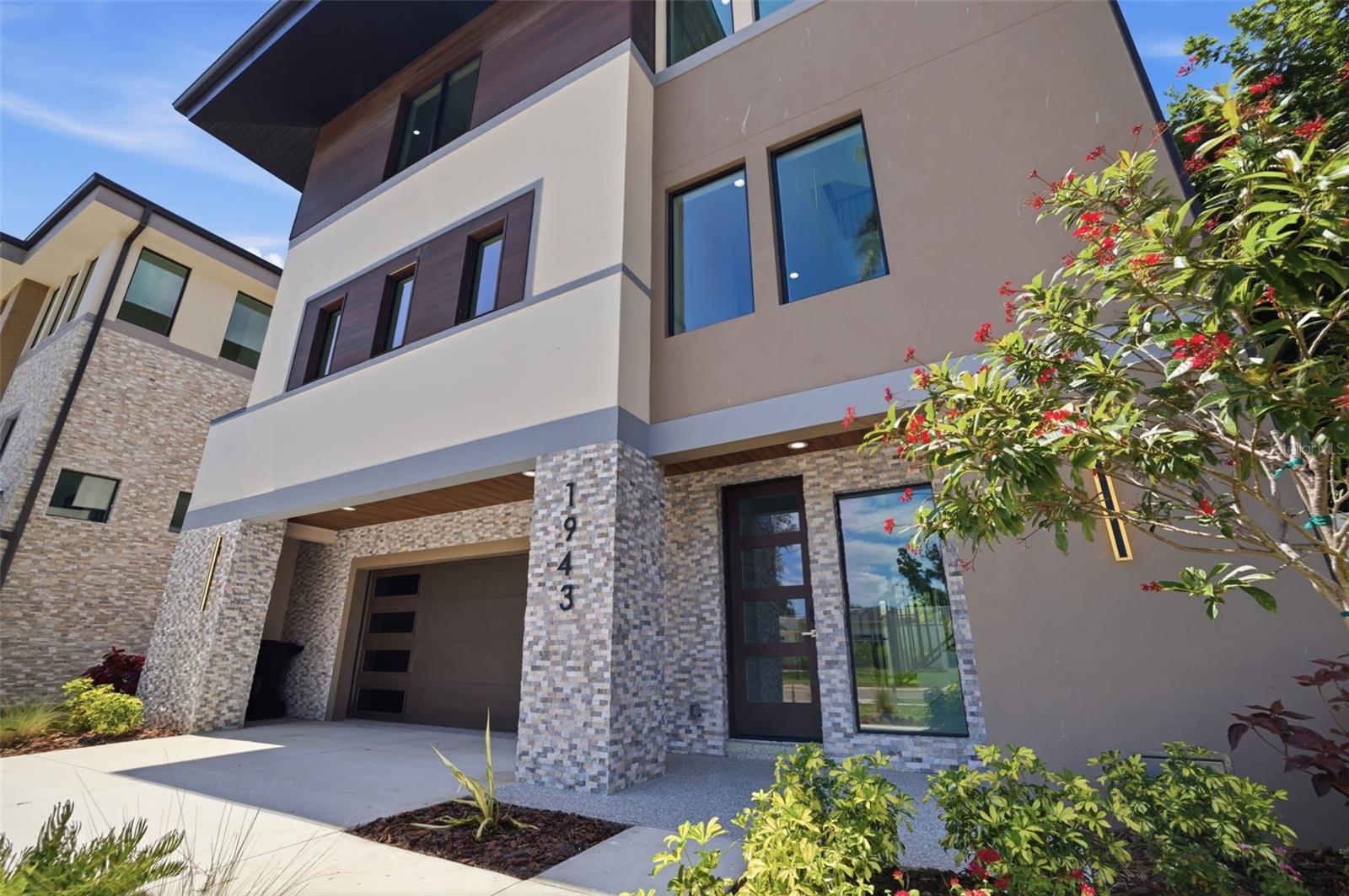 SHORE ACRES EDGEWATER SEC - Residential