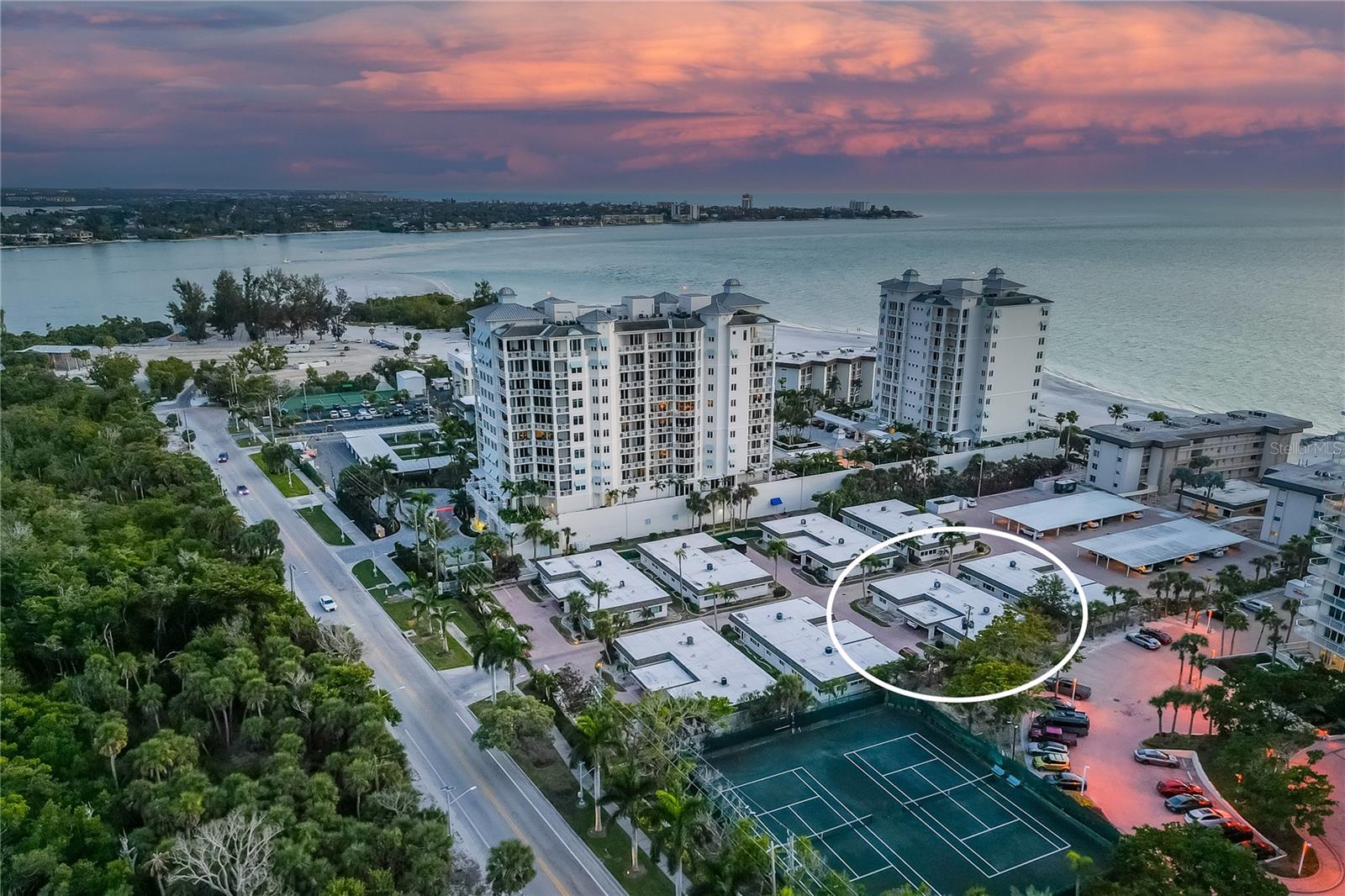 LIDO HARBOUR - Residential