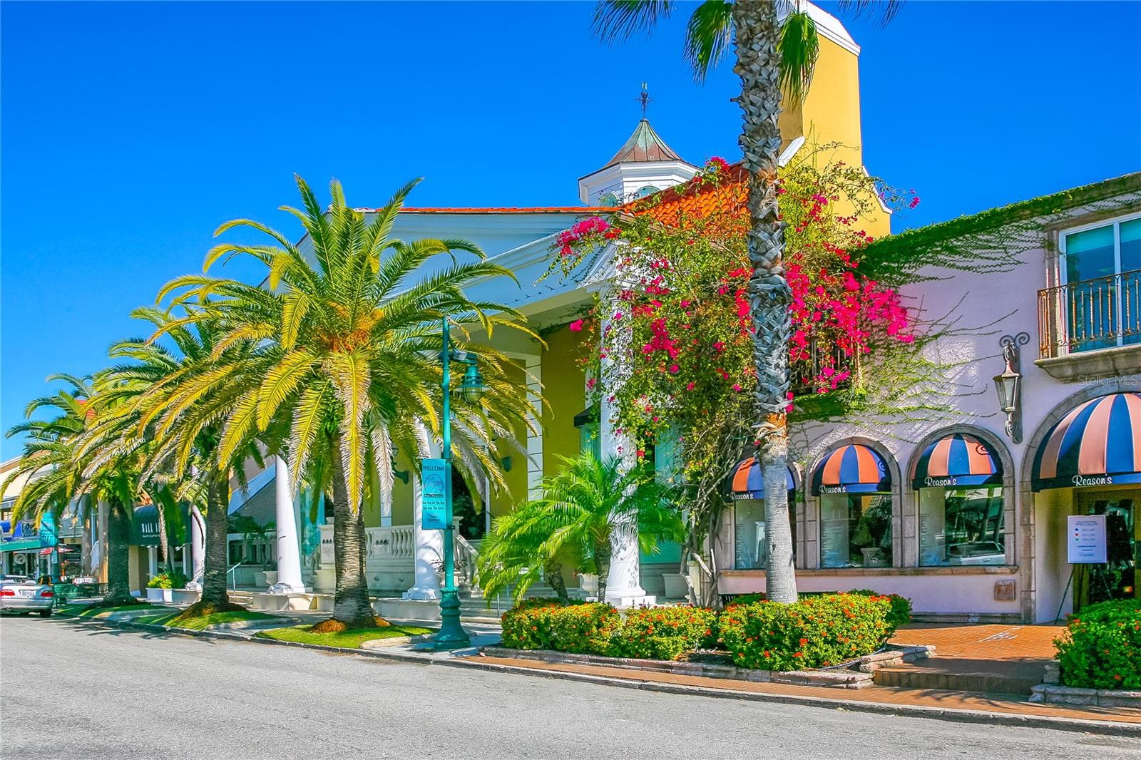 LIDO HARBOUR - Residential