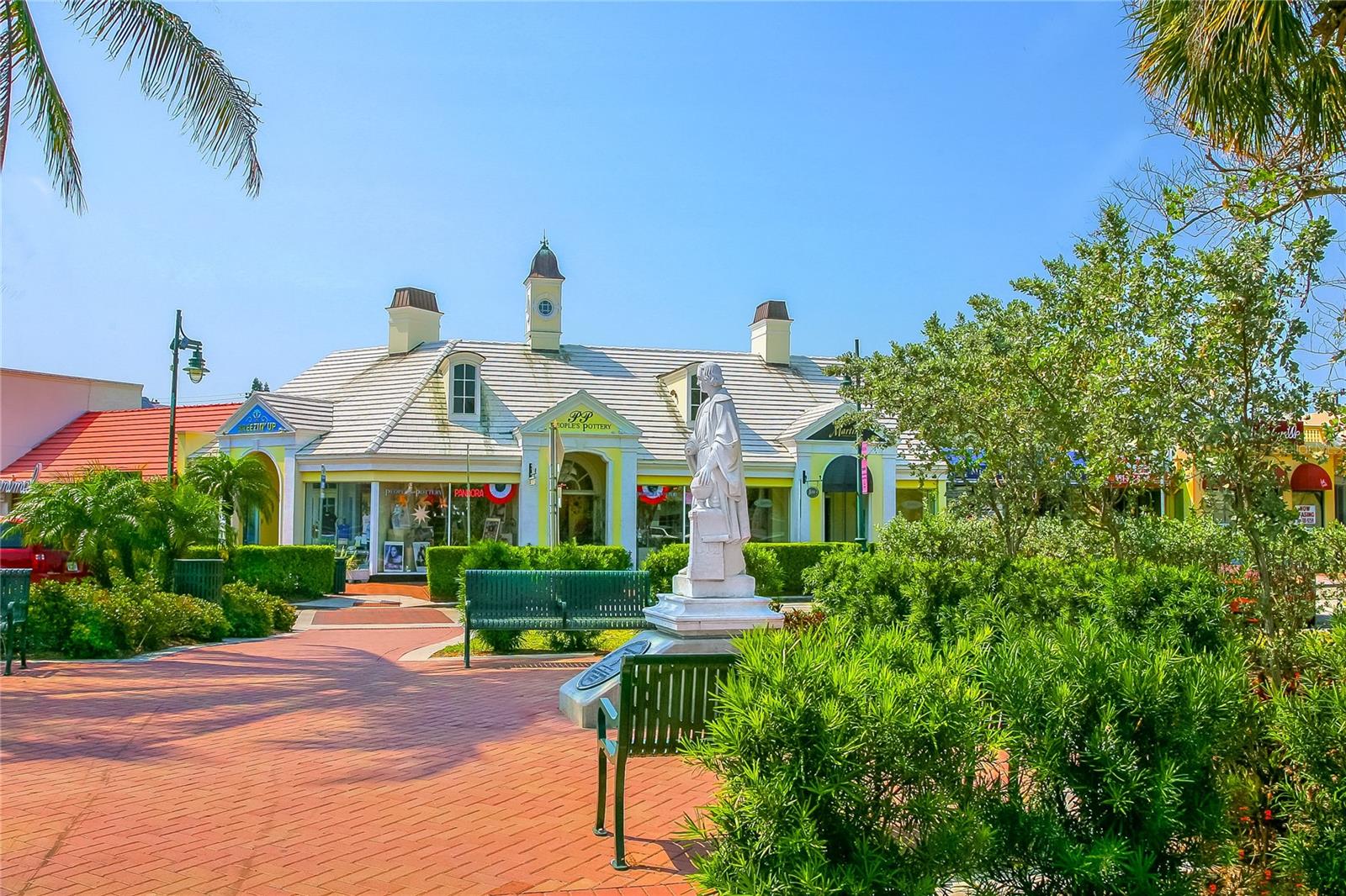 LIDO HARBOUR - Residential