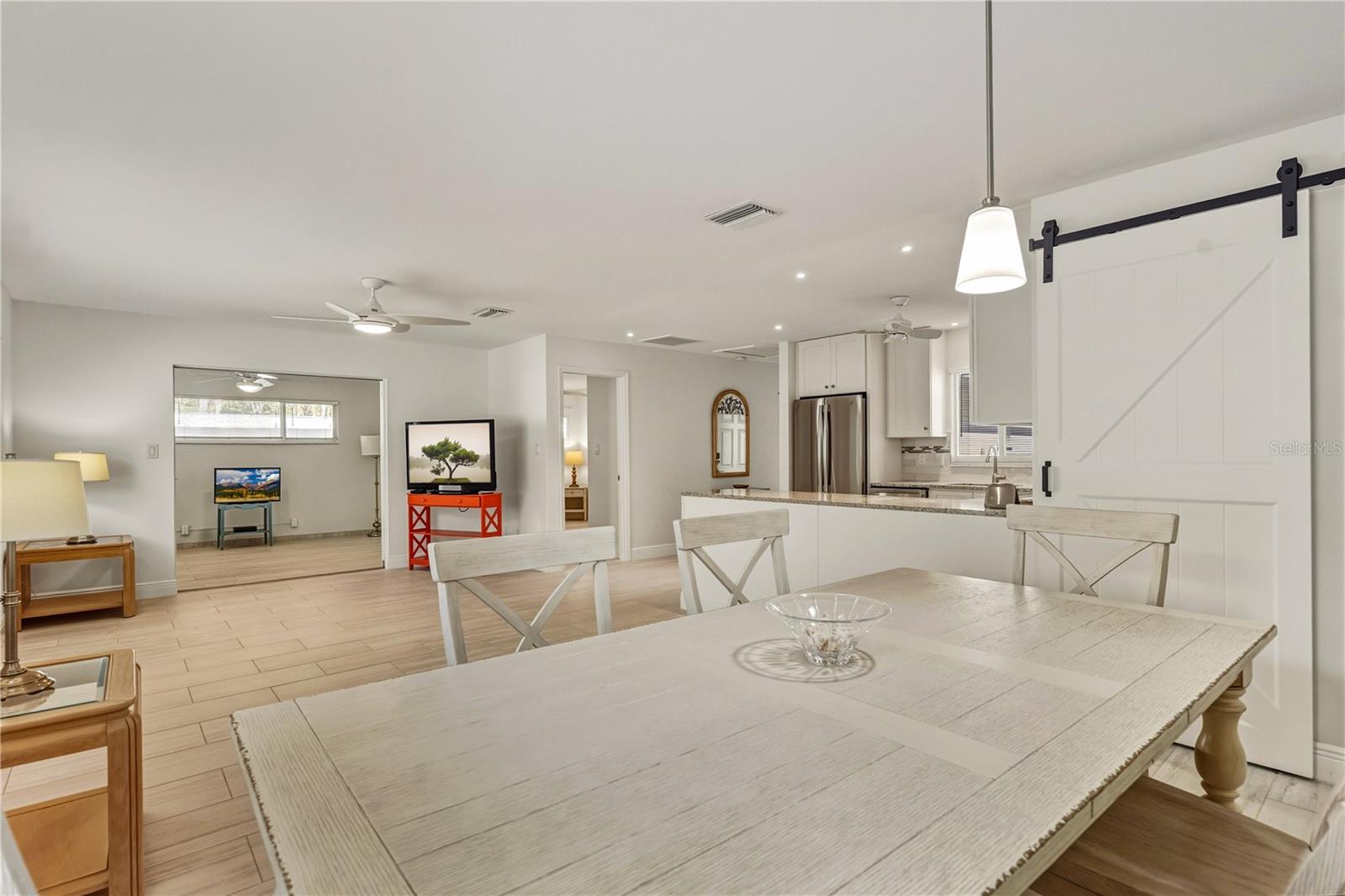 LIDO HARBOUR - Residential