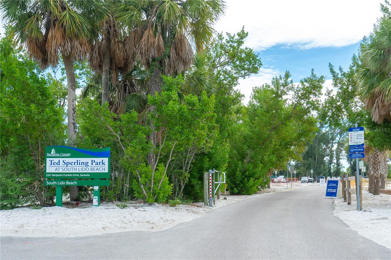 LIDO HARBOUR - Residential