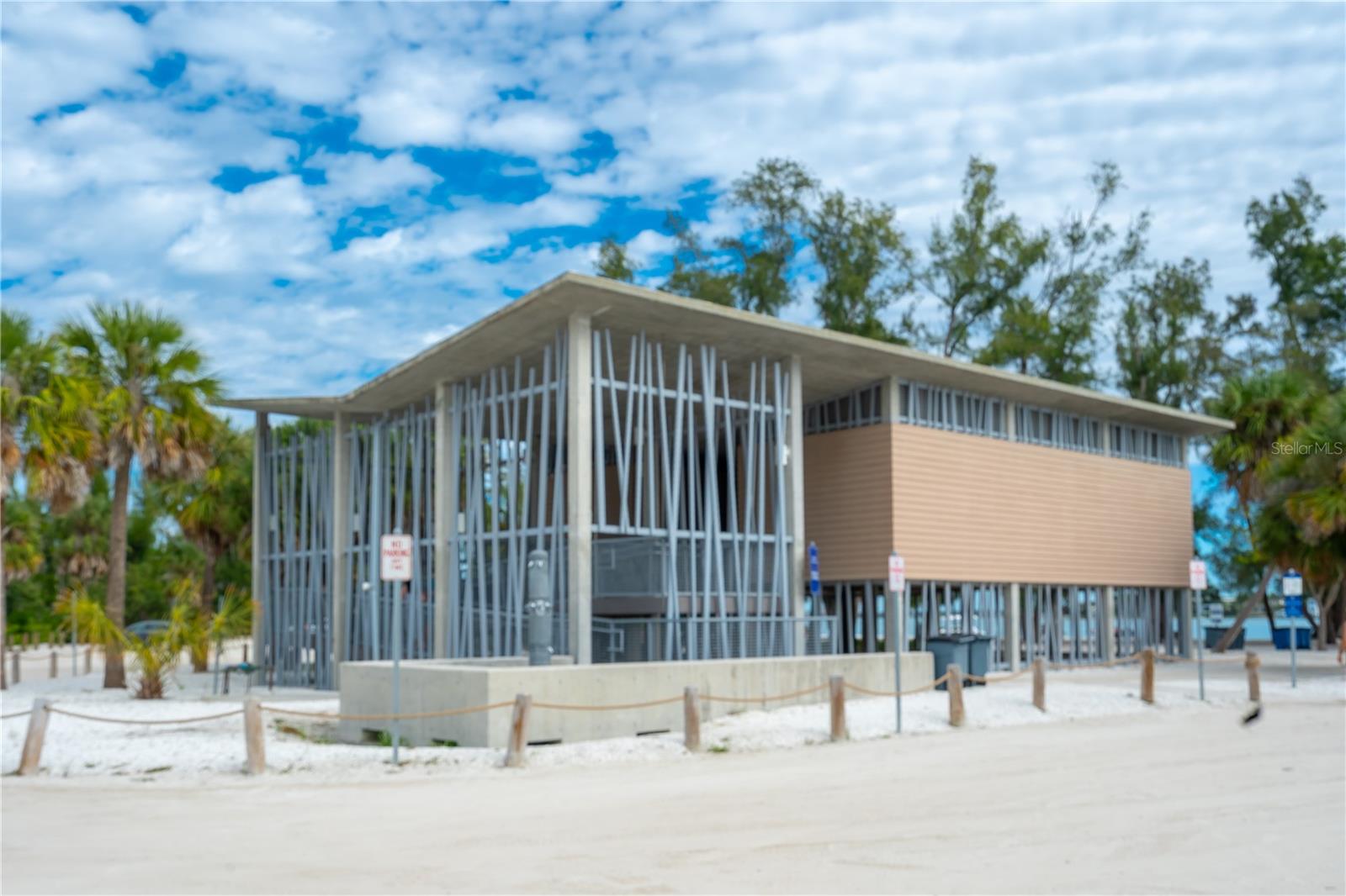 LIDO HARBOUR - Residential