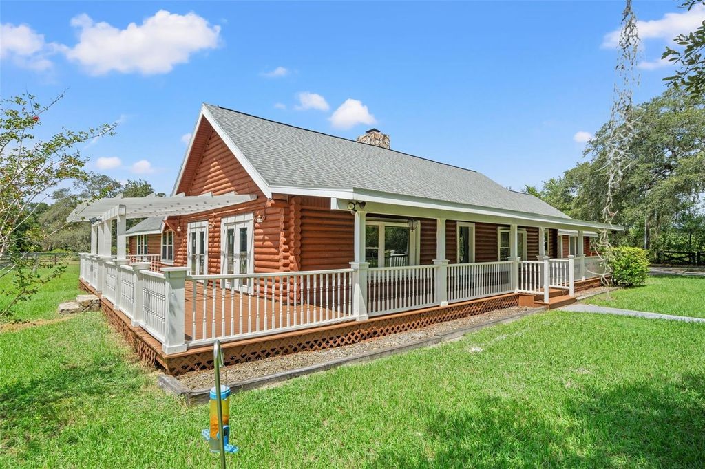 Photo of 18441 Oaklawn Drive, Spring Hill, FL 34610 (MLS # TB8450753)