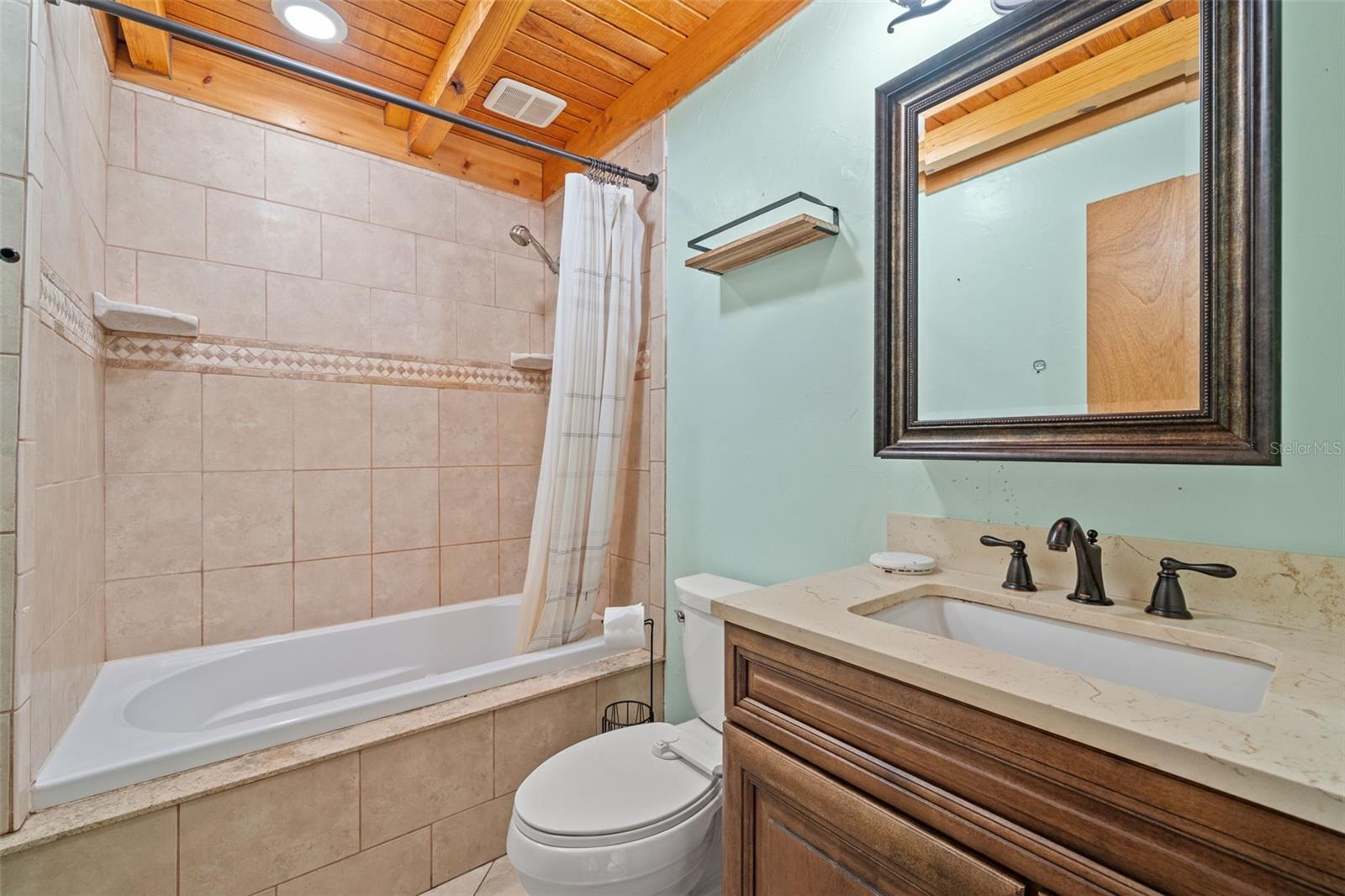 WOODHAVEN FARMS UNREC - Residential