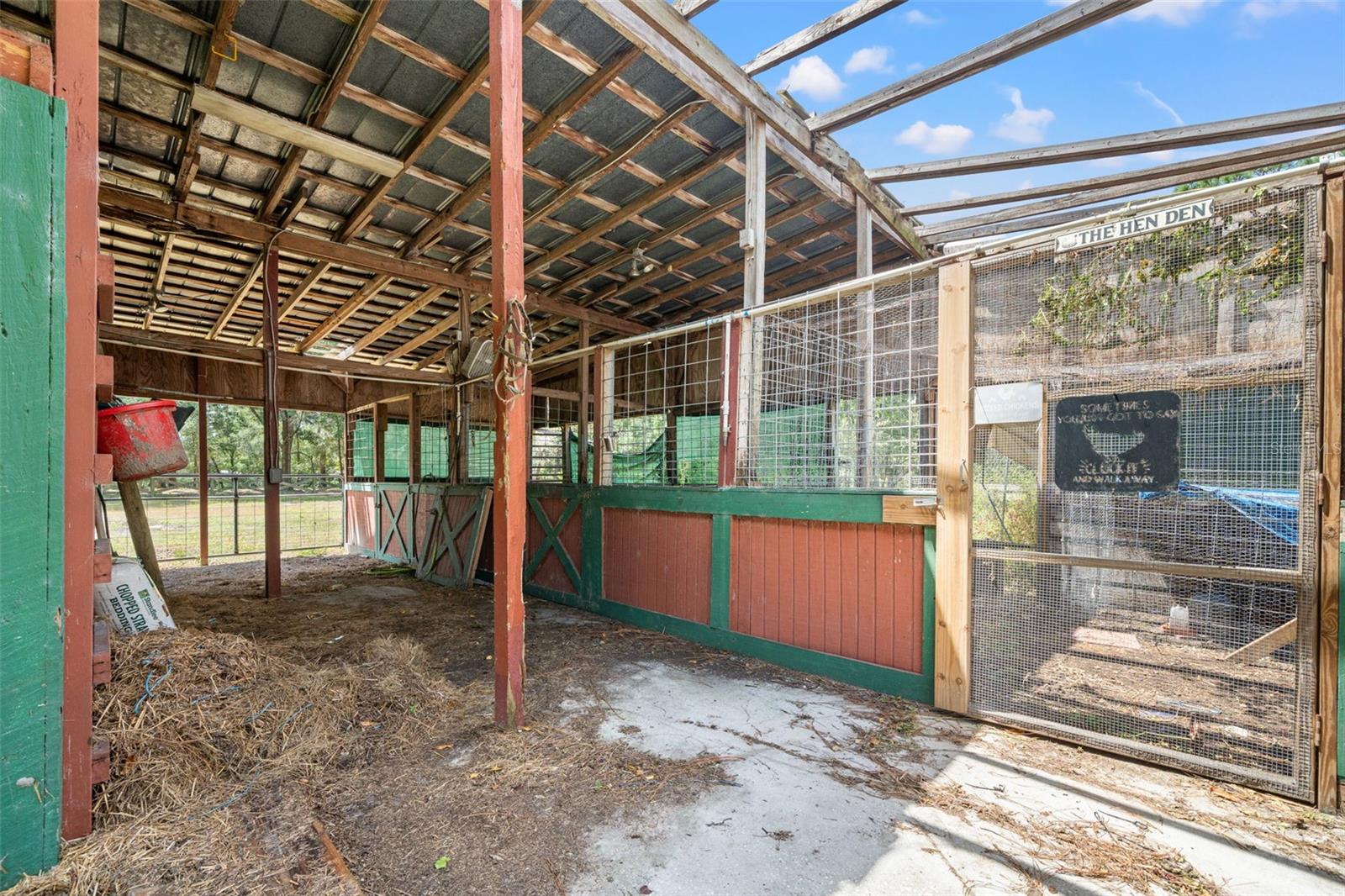 WOODHAVEN FARMS UNREC - Residential