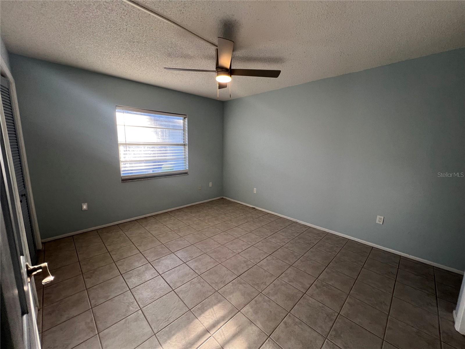 KINGS COURT VILLAS BLDG 02 - Residential Lease