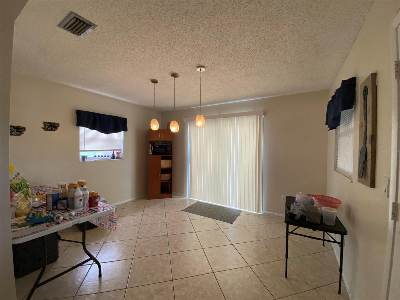 Florida Shores 01 - Residential