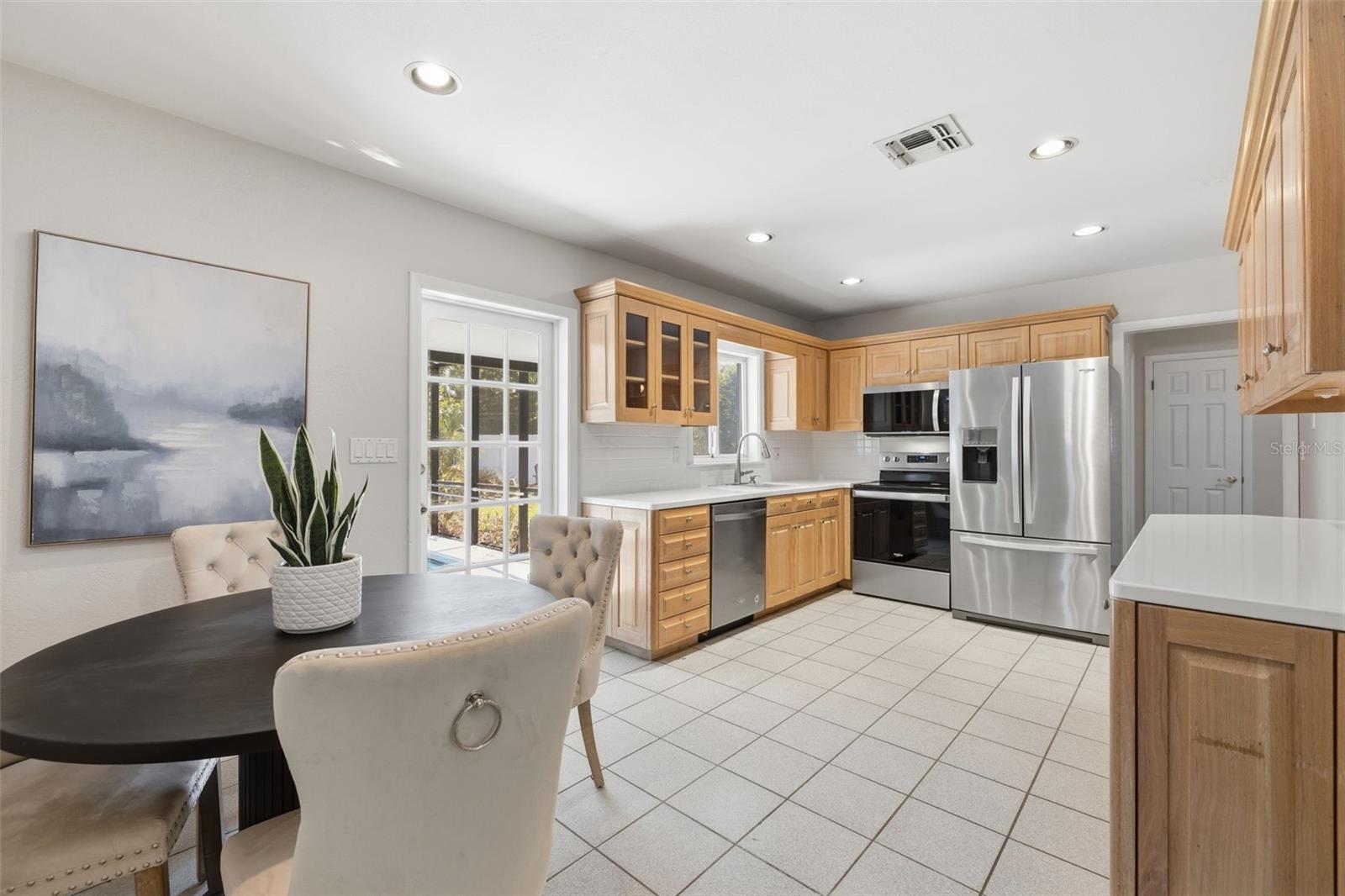 TEMPLE TERRACE ESTATES - Residential