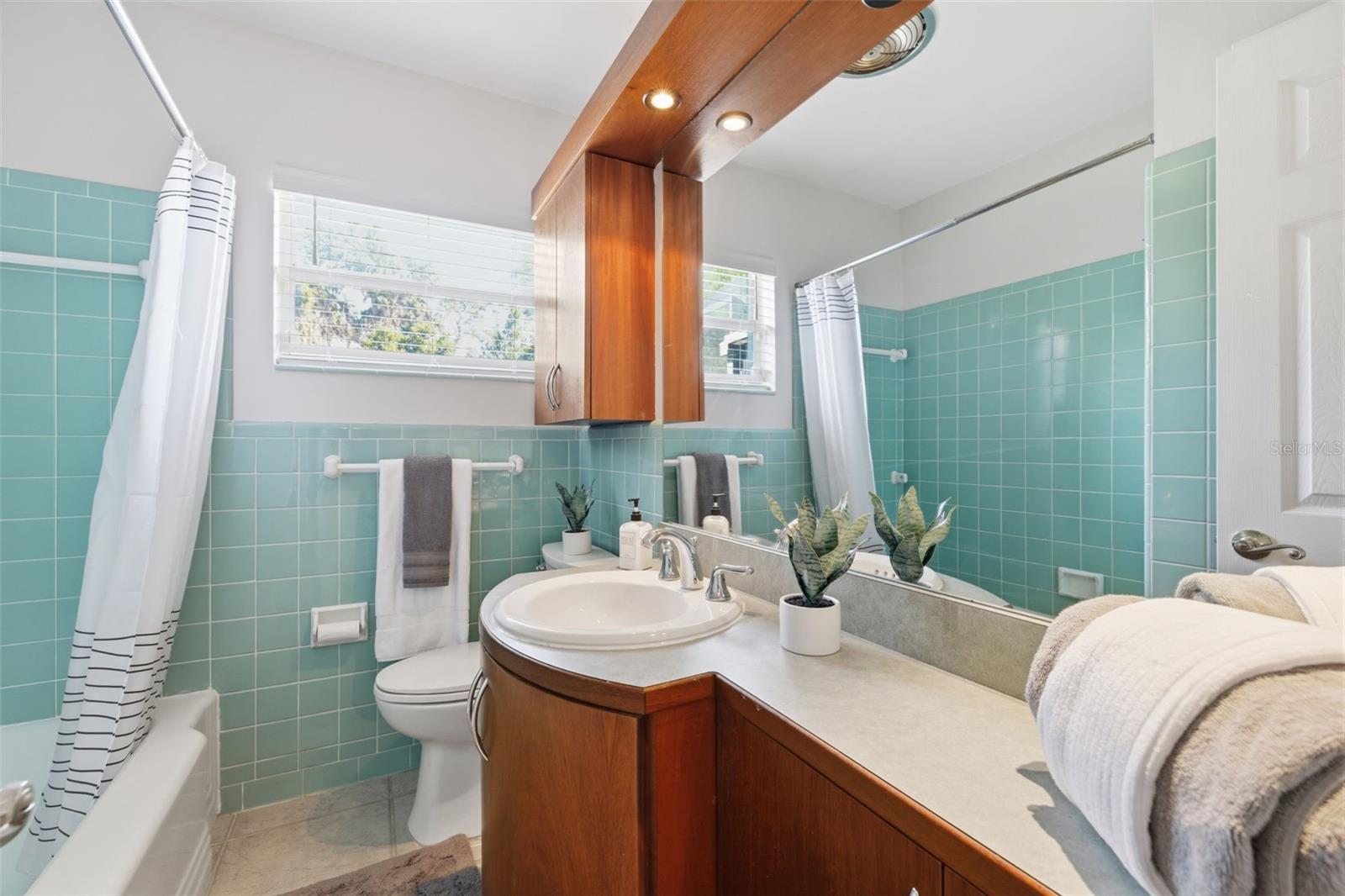 TEMPLE TERRACE ESTATES - Residential