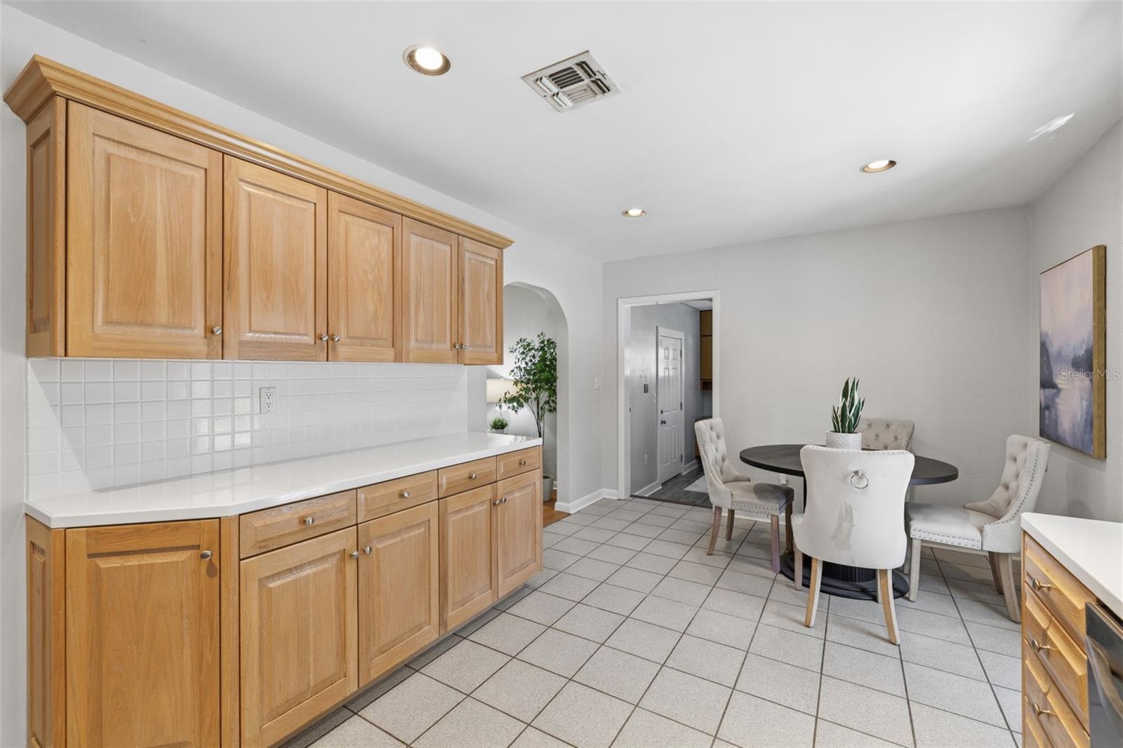 TEMPLE TERRACE ESTATES - Residential