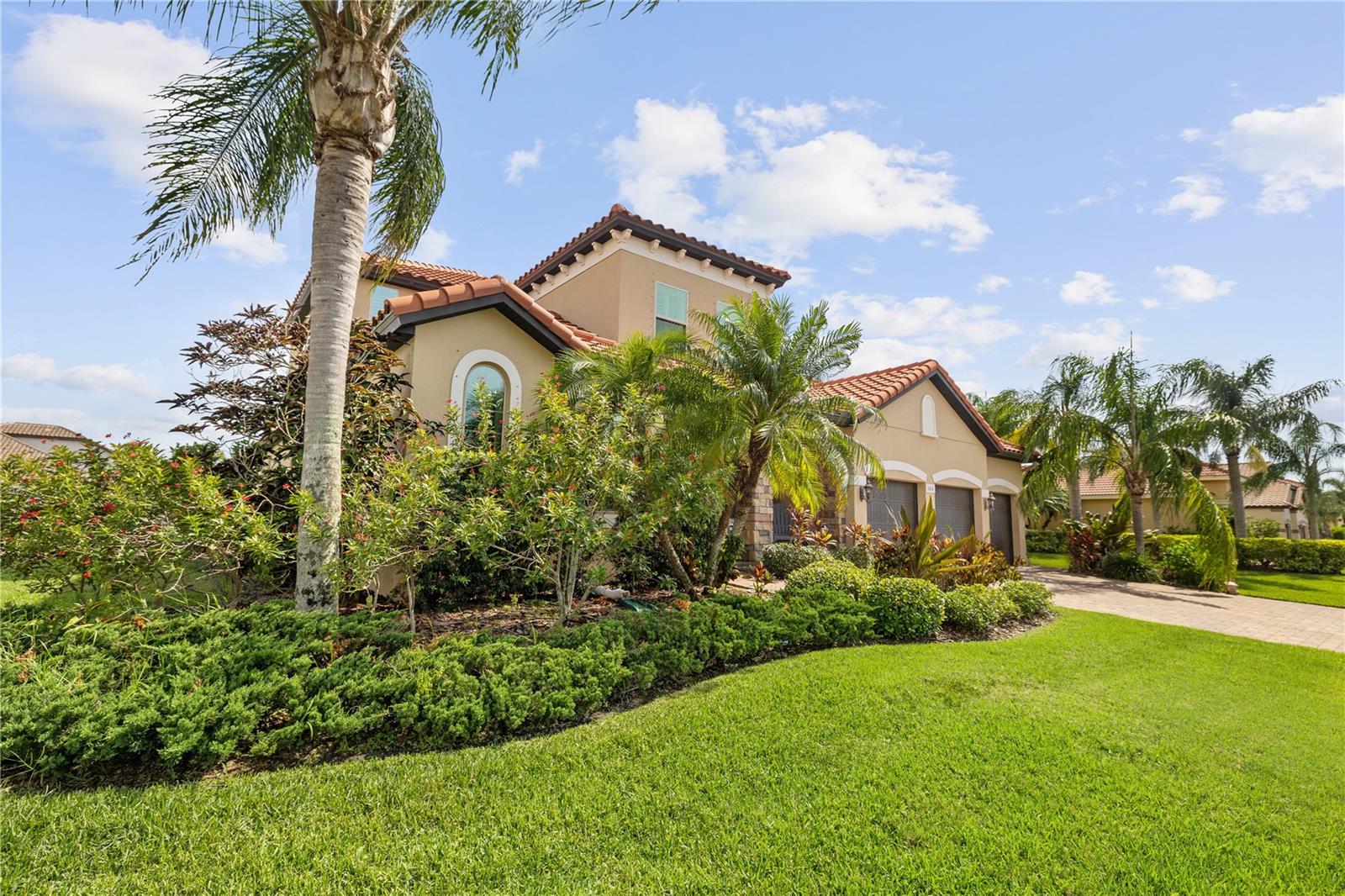 165 MOBBLY BAY DRIVE