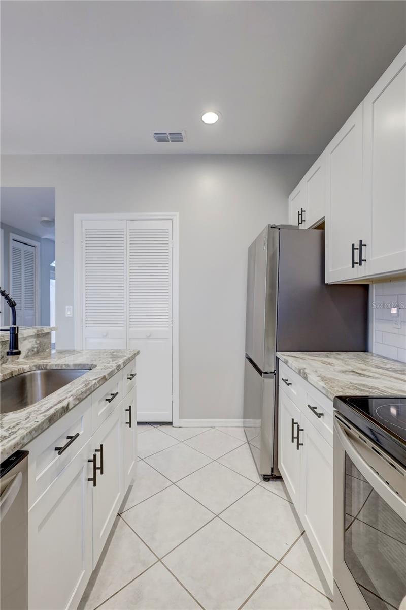 INTERBAY OAKS A CONDO - Residential