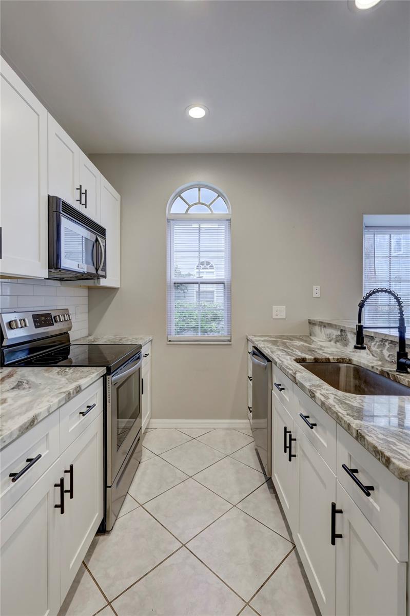 INTERBAY OAKS A CONDO - Residential