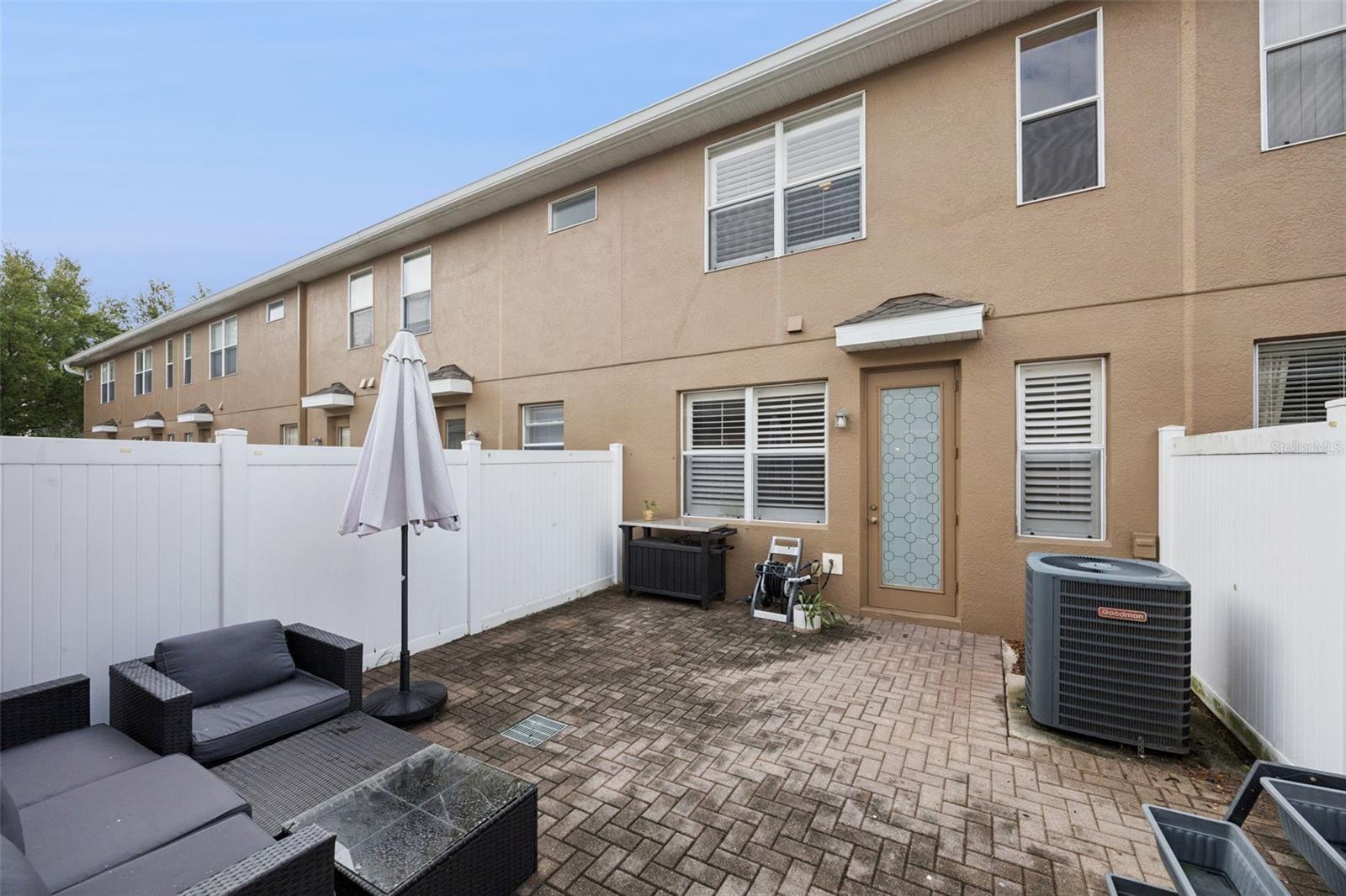 SIGNATURE LKS-PCL 01D PH 01 - Residential