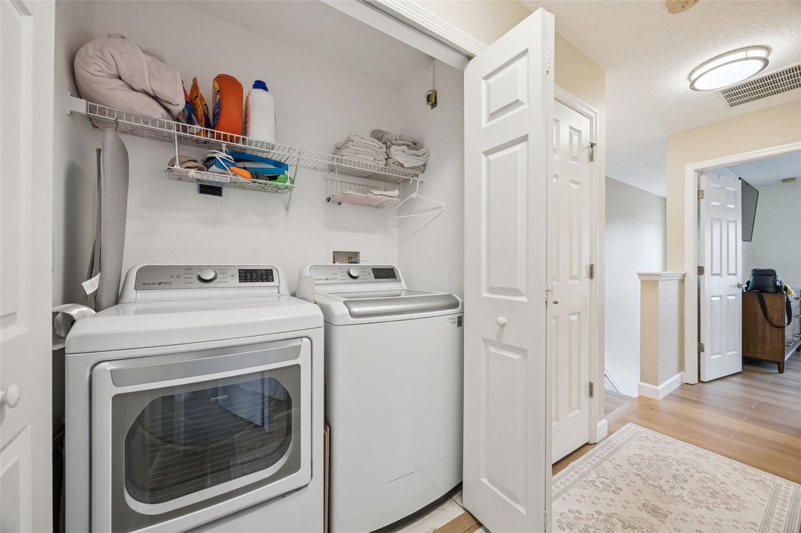 SIGNATURE LKS-PCL 01D PH 01 - Residential