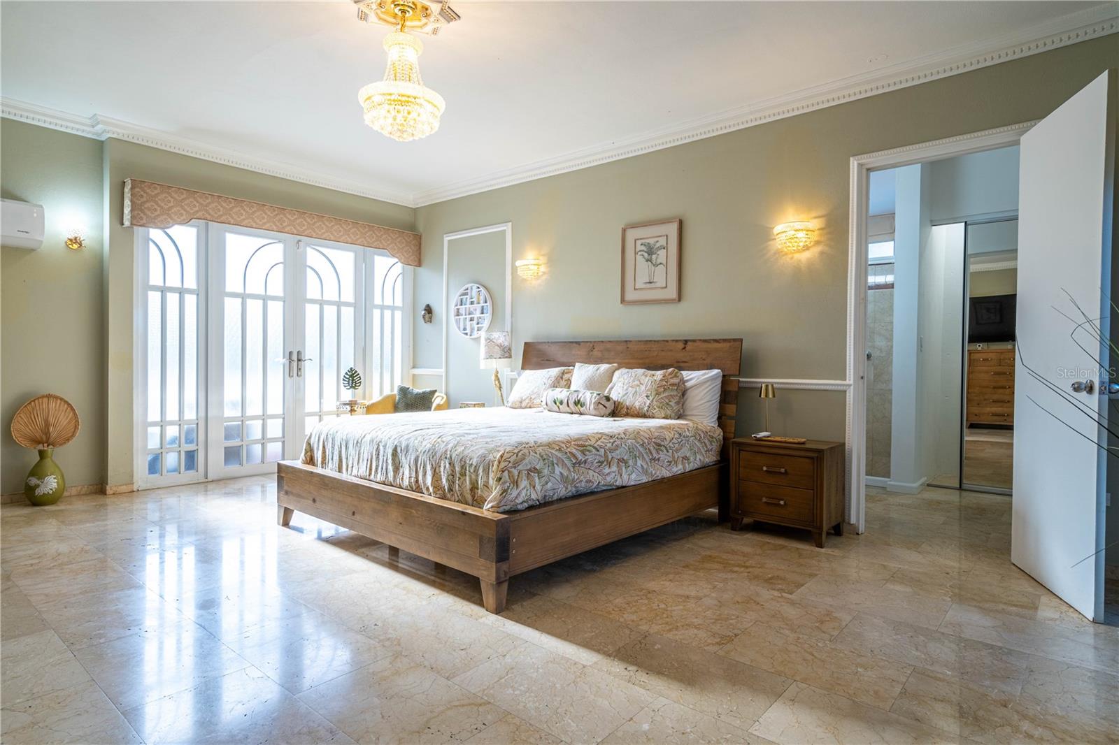 SURFSIDE - Residential