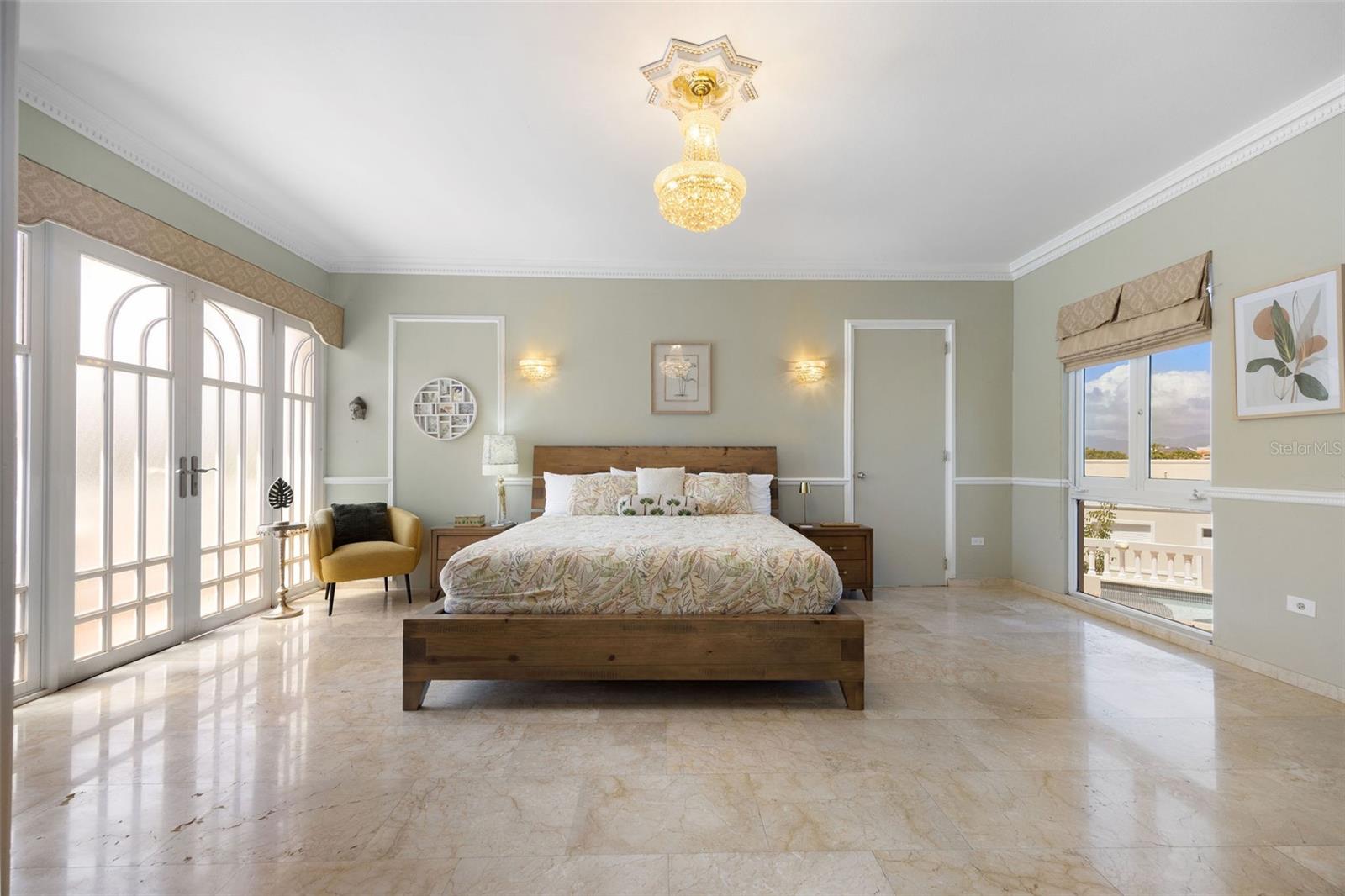 SURFSIDE - Residential