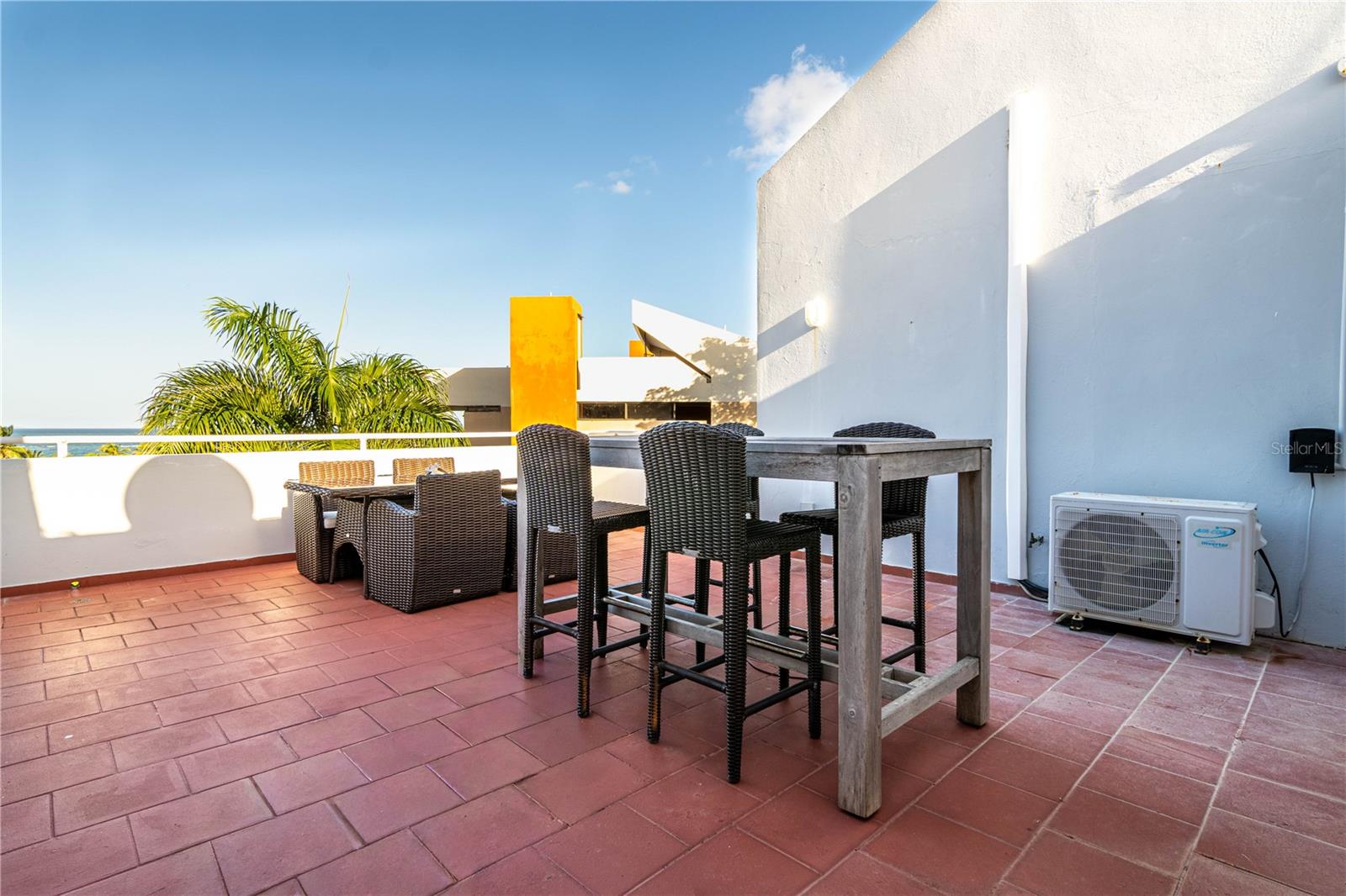 SURFSIDE - Residential